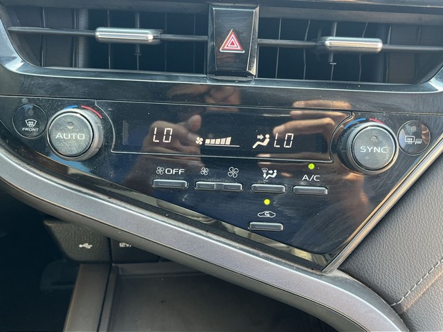 2022 Toyota Camry SE - Photo 15