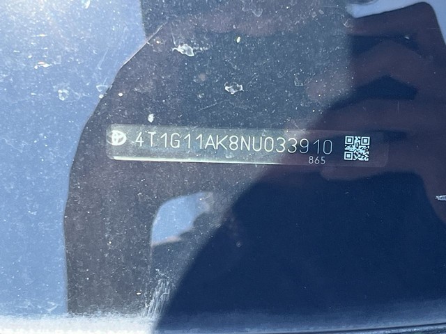 2022 Toyota Camry SE - Photo 17