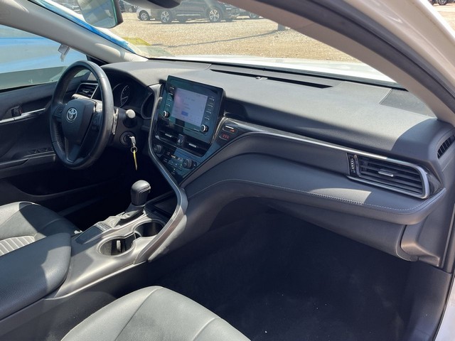 2022 Toyota Camry SE - Photo 21