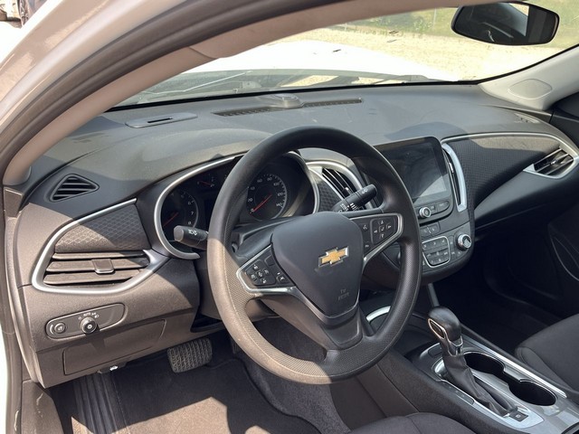 2023 Chevrolet Malibu 1LT - Photo 23