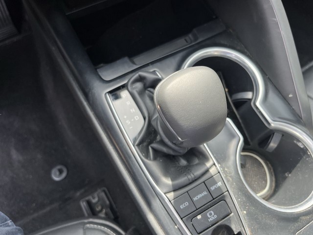 2019 Toyota Camry XSE - Photo 14
