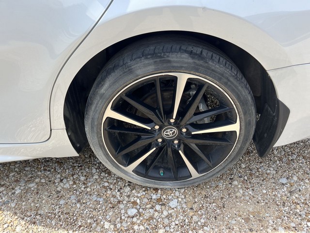 2019 Toyota Camry XSE - Photo 17