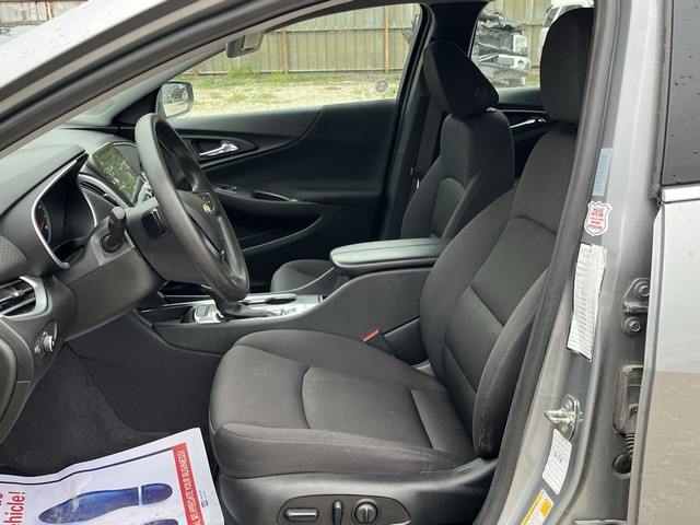 2023 Chevrolet Malibu 1LT - Photo 18