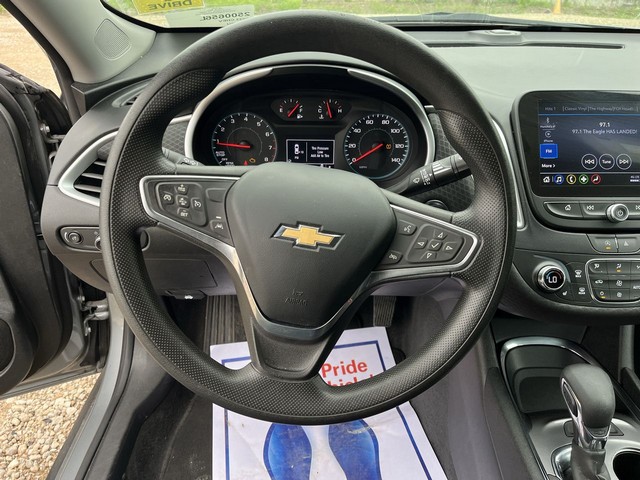 2023 Chevrolet Malibu 1LT - Photo 10